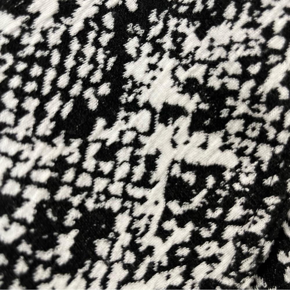 Calvin Klein Open Drape Ruffled Jacket, Black/White Snackeprint, Women’s Size 2 - Picture 4 of 5